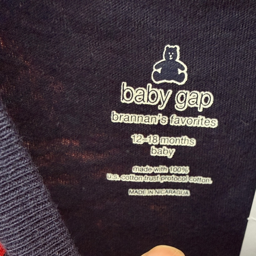 New GAP Kids Navy and Red Fire Truck Cotton Shirt - Picture 3 of 4